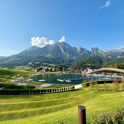 Influencer-Hotspot vs. familiäres Traditionshaus? Der Krallerhof in Österreich kriegt beides hin