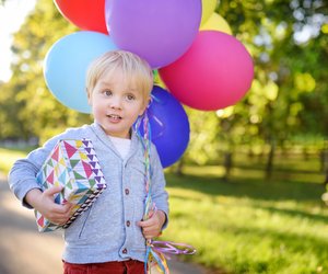 Geschenke für 4-jährige Jungs: 15 kreative Ideen, die Freude versprechen