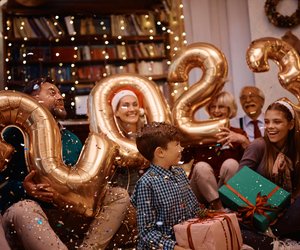 Silvester mit Kindern feiern: 11 spannende Tipps für eine tolle Party
