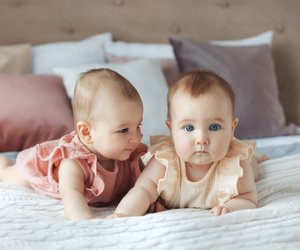 Zweieiige Zwillinge: Wichtige & überraschende Fakten über die ungleichen Doppel-Babys