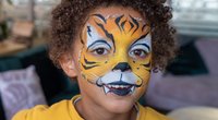 Tiger schminken: So schminkt ihr Schritt für Schritt ein süßes Tigergesicht