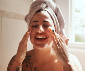 Azelainsäure in der Schwangerschaft: Ist das trendy Akne-Must-have sicher?