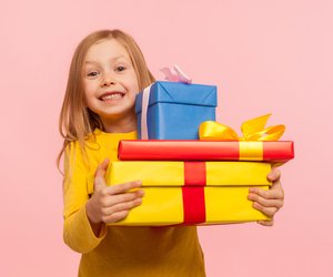 Sinnvolle Geschenke für 8-Jährige: Viele schöne Ideen für den großen & kleinen Geldbeutel