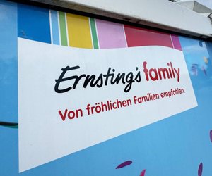 Kompakt und praktisch: Dieses Sporthandtuch von Ernsting's family ist immer dabei