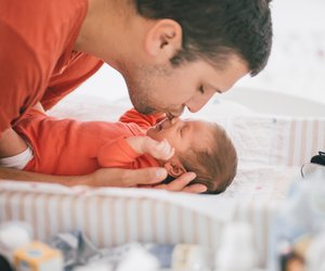 10 Tipps, die das Baby-Wickeln leichter machen