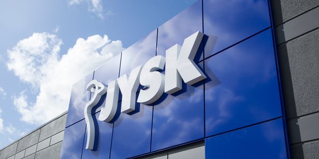 Platzwunder mit Stil: Dieser Jysk-Klapptisch macht jeden Balkon schöner