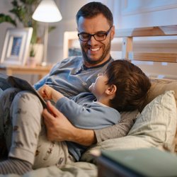 Von Raupe Nimmersatt bis Neinhorn: Die 24 besten Kinderbücher für jedes Alter