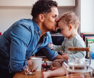 Conscious Parenting: Diese 8 Tipps helfen uns Eltern achtsamer zu reagieren