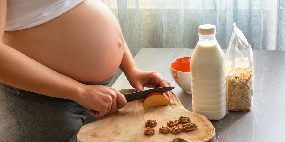 Nüsse in der Schwangerschaft: Darf ich sie bedenkenlos essen?