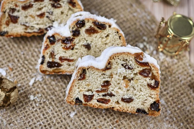 Weihnachtlicher Christstollen