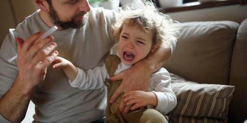 Kinderkrankengeld: Wo, wieviel, wann und wie lange – alle Antworten