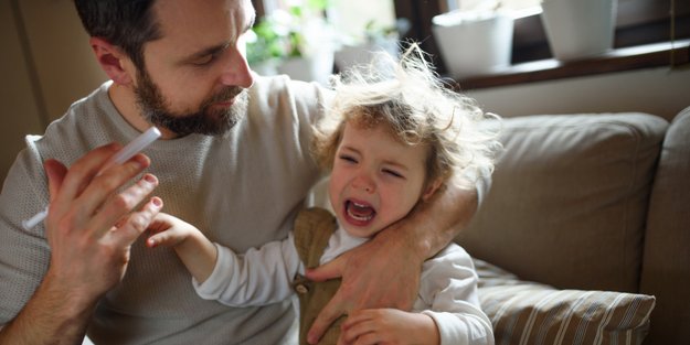 Kinderkrankengeld: Wo, wieviel, wann und wie lange – alle Antworten