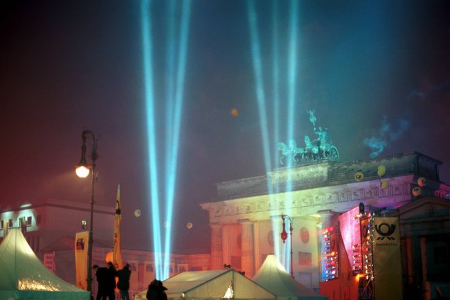 Lasershow während der Silvesterfeier in Berlin