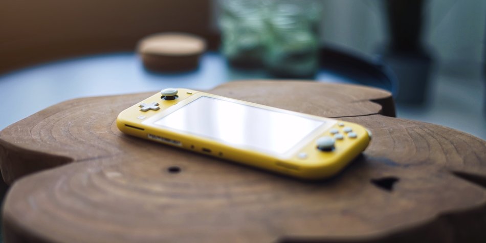 Nintendo Switch Lite inkl. Animal Crossing zum Knallerpreis bei Saturn