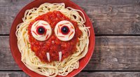 Halloween-Essen für Kinder: 4 gruselig-leckere Ideen, die jedes Kind mag