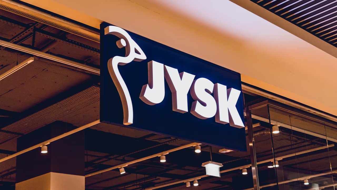 Diese schicke Schale von Jysk ist ein Must-have für Gartenpartys.