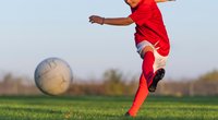 Fußball für Kinder: Das lernen unsere Kinder beim Fußball spielen