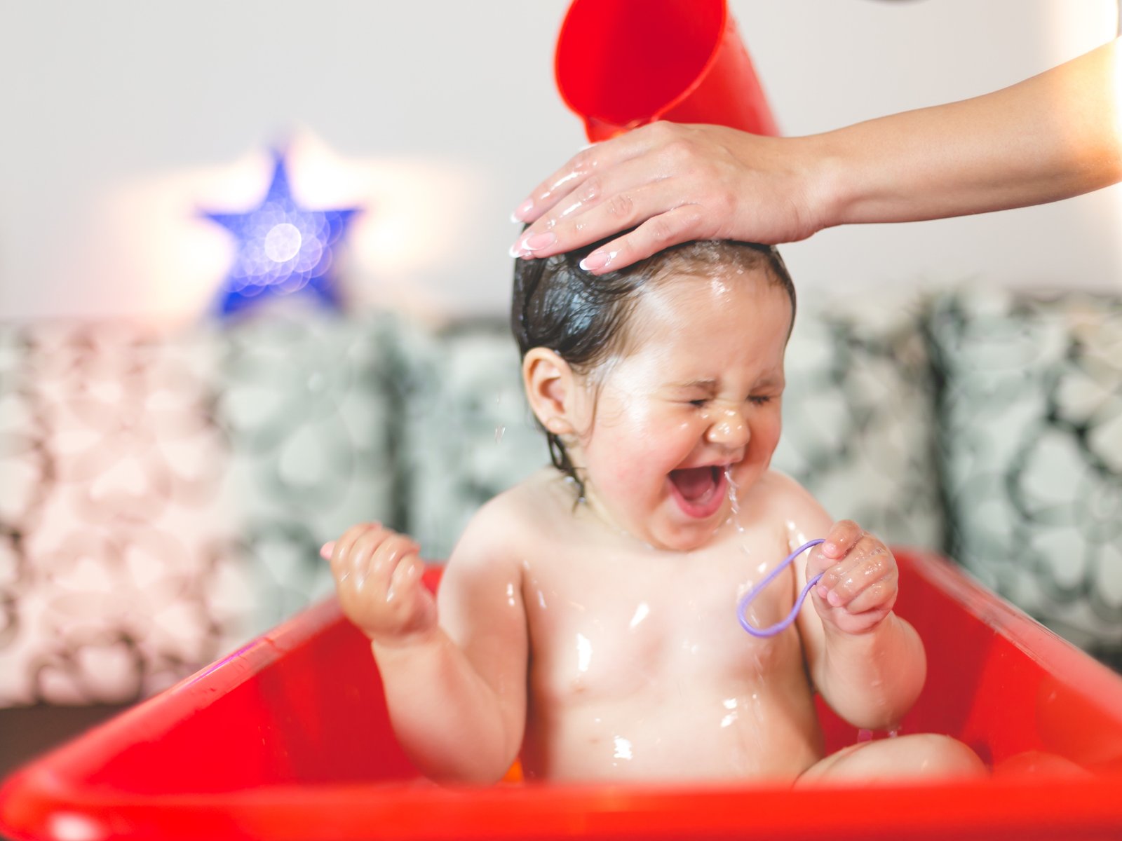 RIZZOCREW Duschhaube Kinder-Entspanntes Haare waschen ohne Tränen-Idealer Schutz 