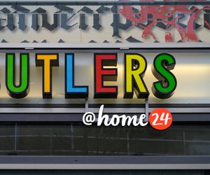 Dieses schicke Regal von Butlers ist der perfekte Helfer für Schmutzwäsche